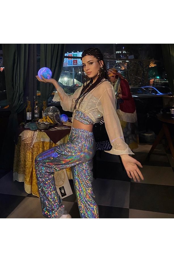 Pullu Parlak Gümüş Disko Pantolon Hologram Metalik Kumaş - 3