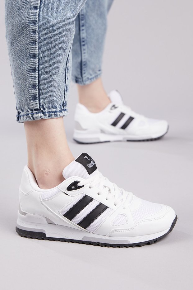Unisex White Sports Shoes Tb282