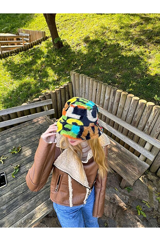 Women's Colorful Plush Bucket Hat
