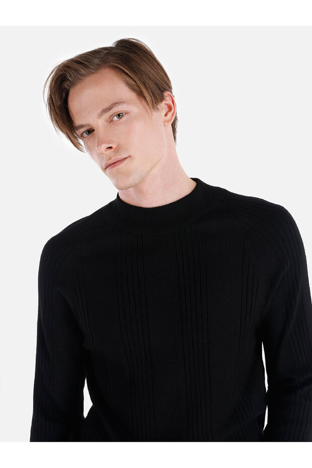 Dar Kesim Basic Siyah Erkek Kazak - 4