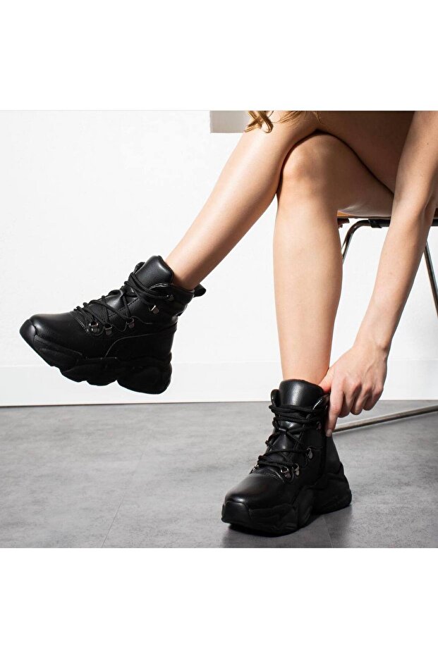 women's black wedge-heeled sneakers
