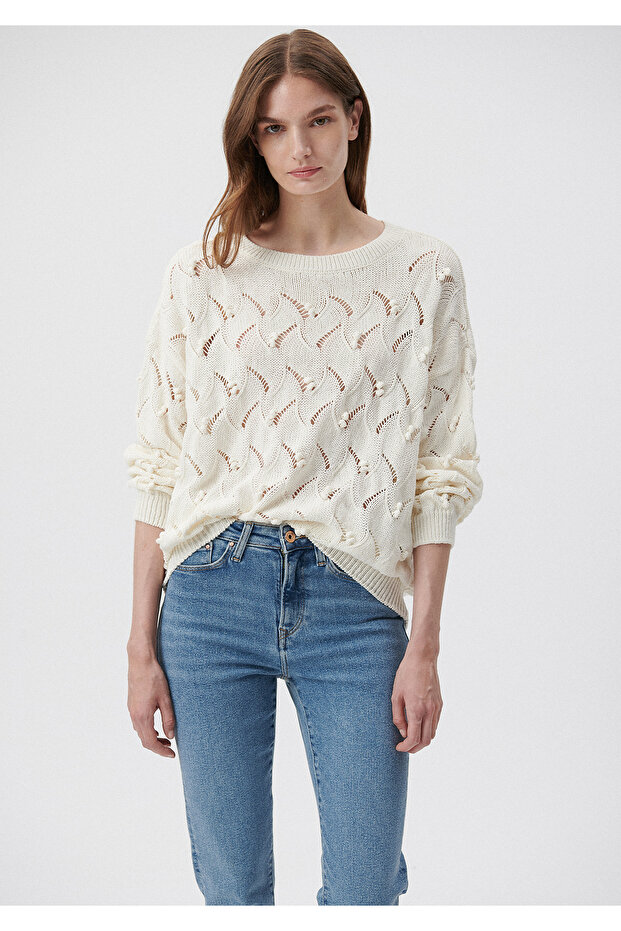 Perforated White Sweater Loose Fit / Loose Comfortable Cut 1710307-70057