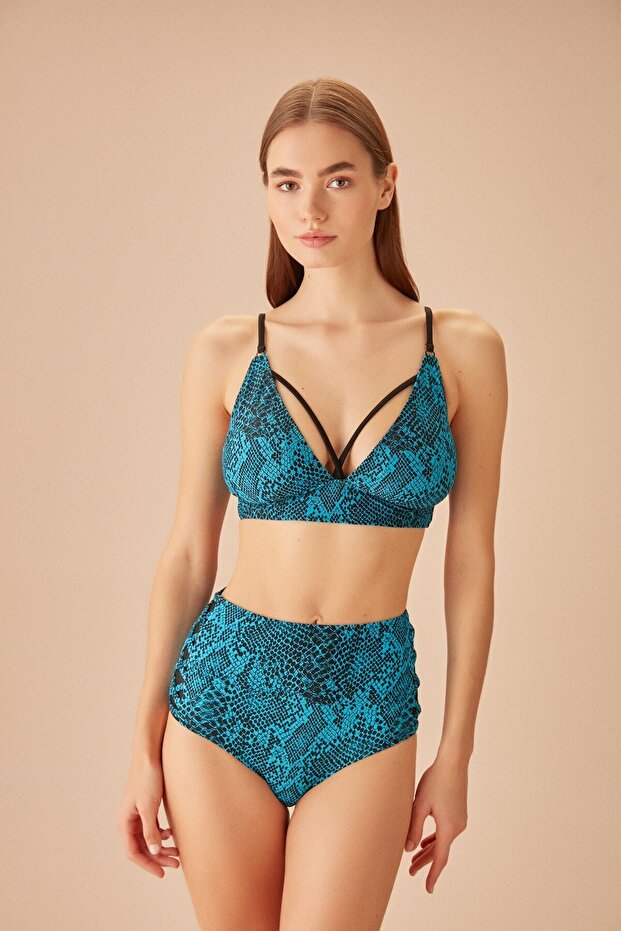 Detailed Patterned Triangle Bikini Top - 3