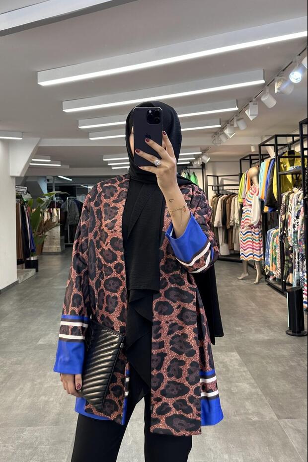 سترة نمط الفهد الأزرق - 3