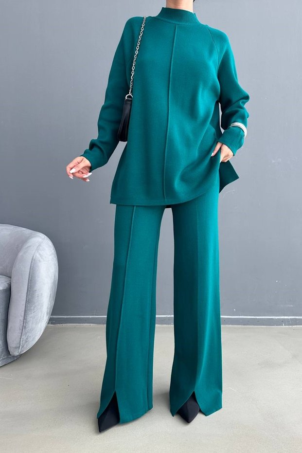Knitwear Fabric High Collar Long Sleeve Green Sweater and High Waist Green Trousers Bottom-Top Knitwear Suit 1070