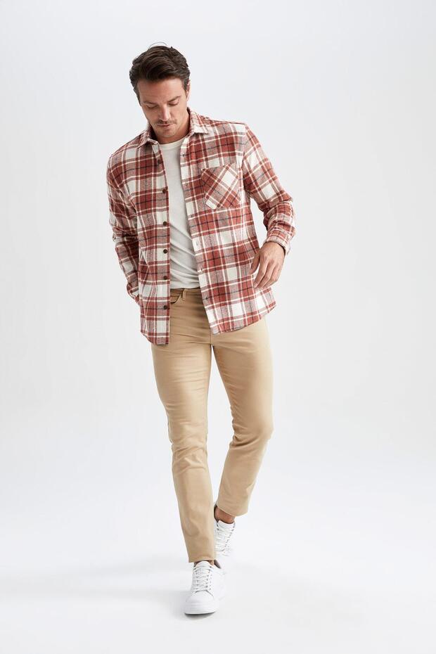 Kariertes Langarmhemd mit regulärer Passform - 8