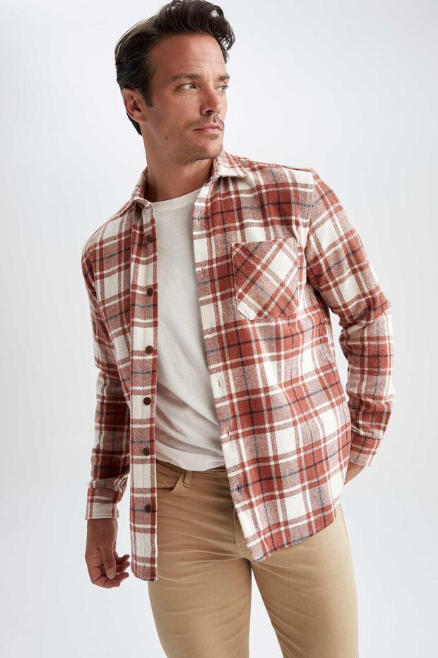 Kariertes Langarmhemd mit regulärer Passform - 7