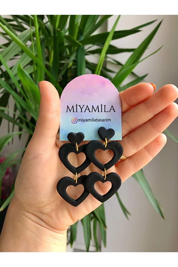 مجموعة Miyamila أقراط عصرية على شكل قلب أسود
