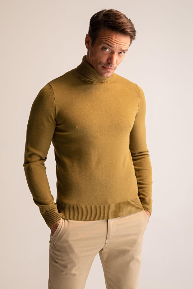 Slim Fit Turtleneck Knitwear Sweater