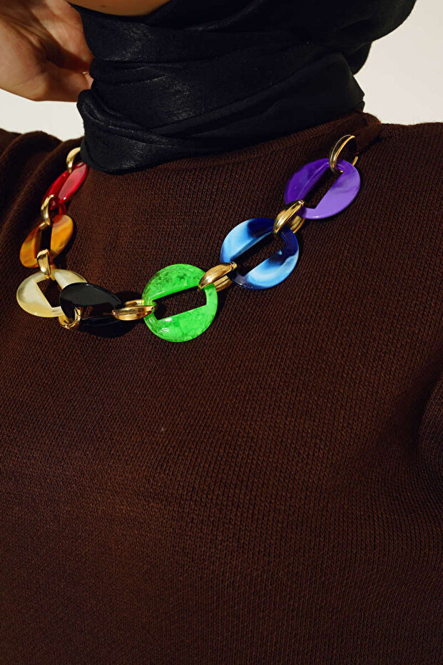 Kolye Detaylı Triko Tunik - 4