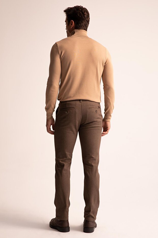 السراويل ذات المقاس العادي - 6