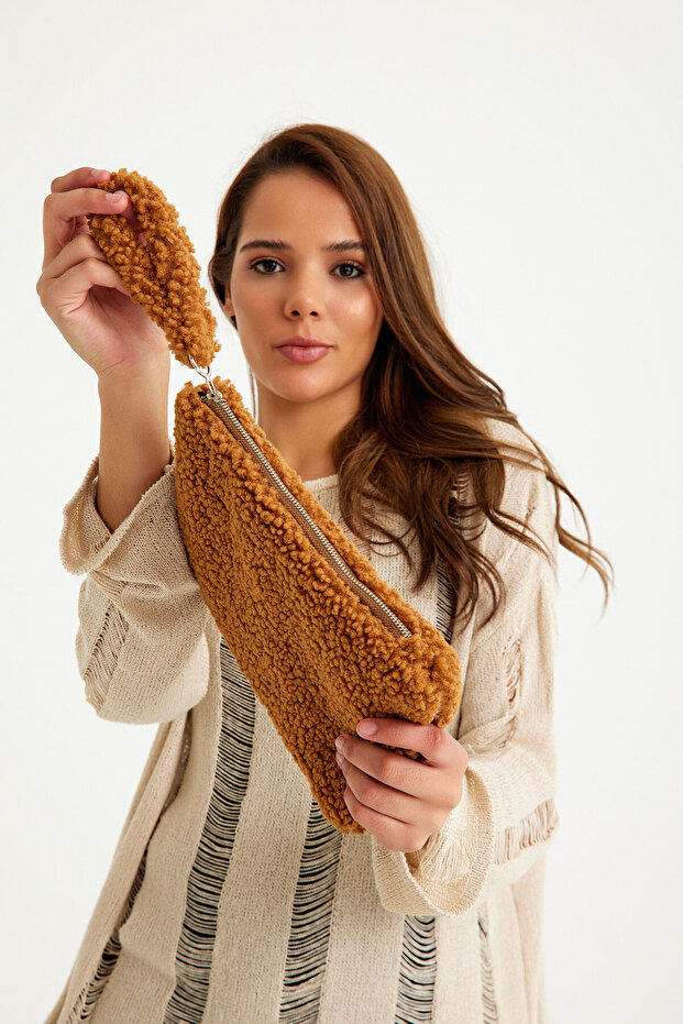 Women's Plush/Teddy Zippered and Lined Clutch Handbag