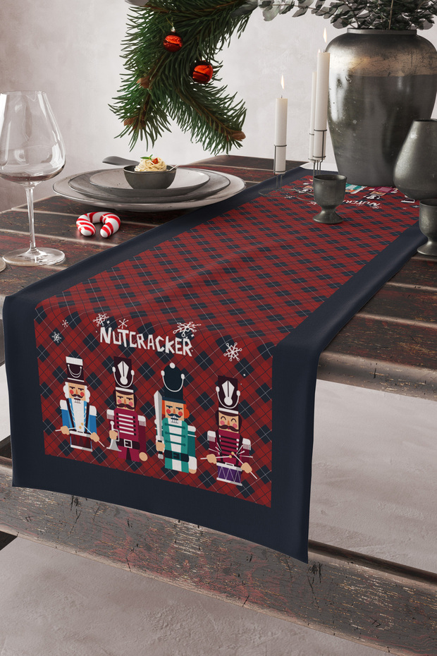 Ays Home Tin Soldier Patterned Runner