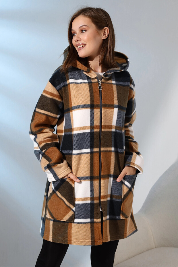Plaid Pattern Fleece Jacket - 1