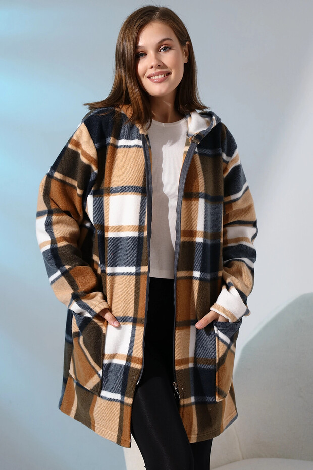 Plaid Pattern Fleece Jacket - 6