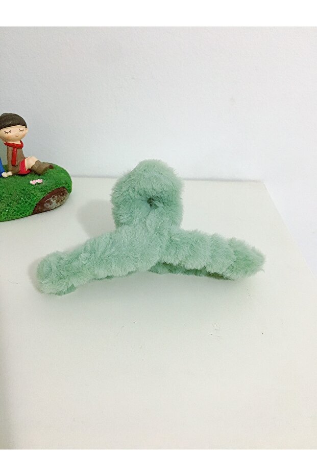 Plush Soft Feather Latch Buckle