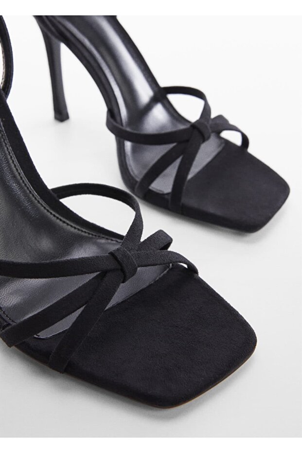 Bantlı Topuklu Sandalet - 5