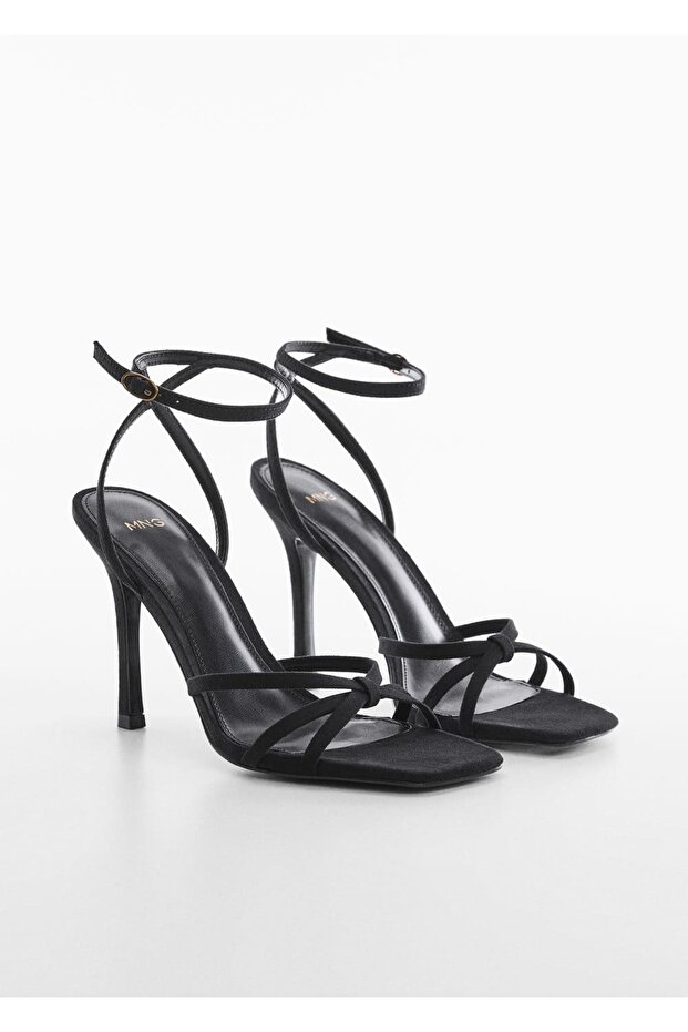 Bantlı Topuklu Sandalet - 1