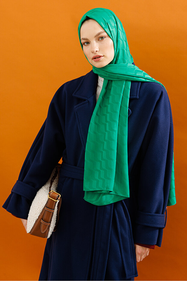 Wave Pattern Silky Jacquard Shawl - 3