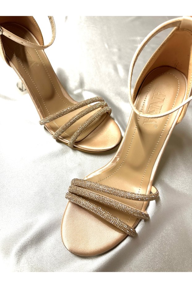 Lady Nude Beige Nude Satin Jewelled Very Stylish 8 Cm Transparent Heeled Blunt Square Wedding Engagement Evening Dress Shoes