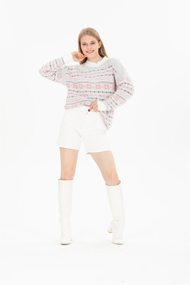 Snow Pattern White Sweater - 7