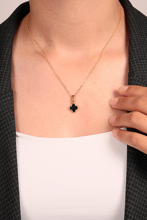 Kadın Yonca Model Kolye - 4