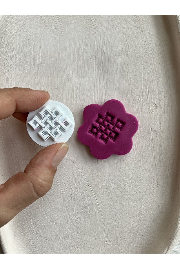 ختم كوكي من طين البوليمر السيراميكي بنمط نورديك - 1