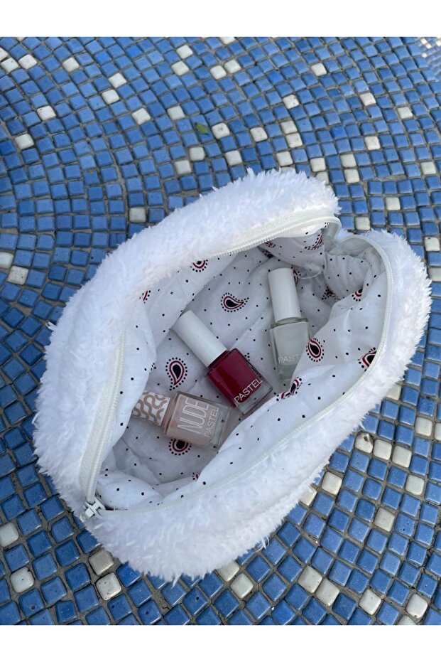 حقيبة مكياج قطيفة - 4