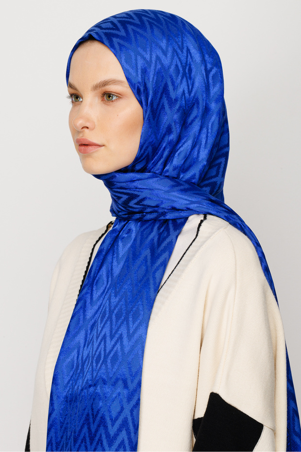 Tile Pattern Shiny Jacquard Shawl - 2