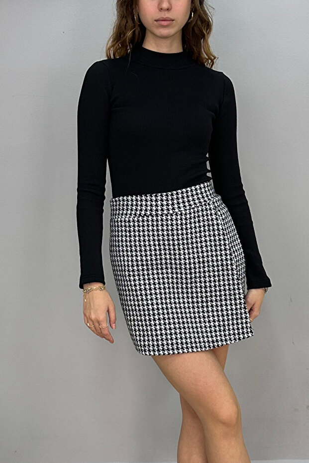 Women's Winter Shorts Skirt White-Black Houndstooth