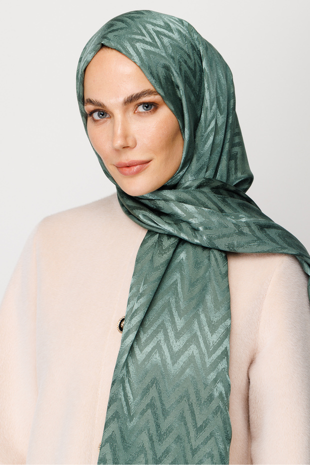 Zigzag Pattern Shiny Jacquard Shawl - 1