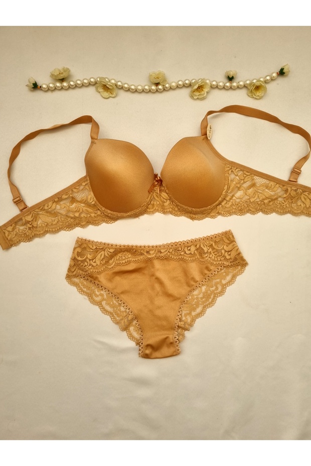 طقم حمالة صدر بدون حشوة على شكل حرف C - 3