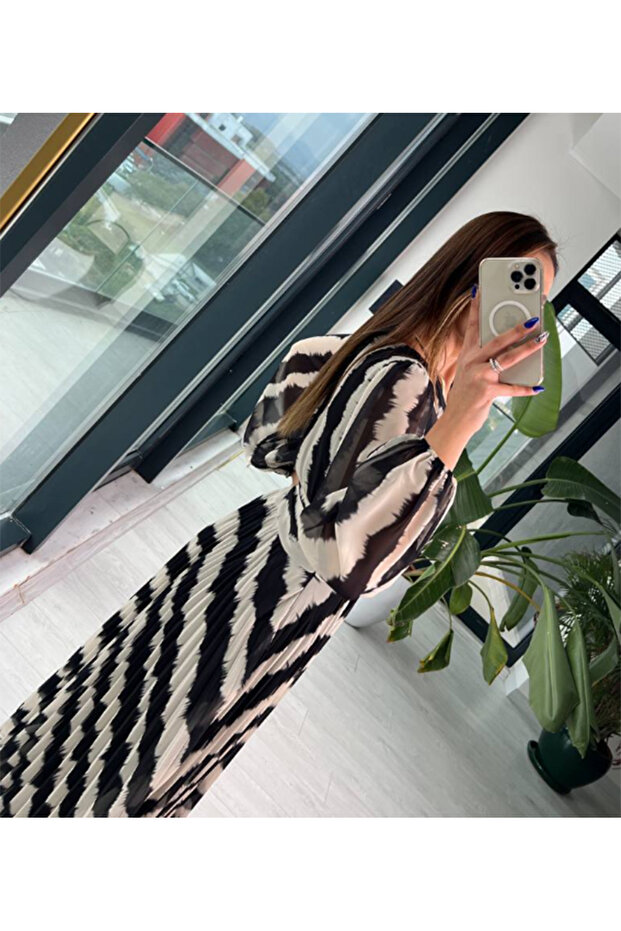 Multi Şifon İnce Piliseli Astarlı Tasarım Elbise - 7