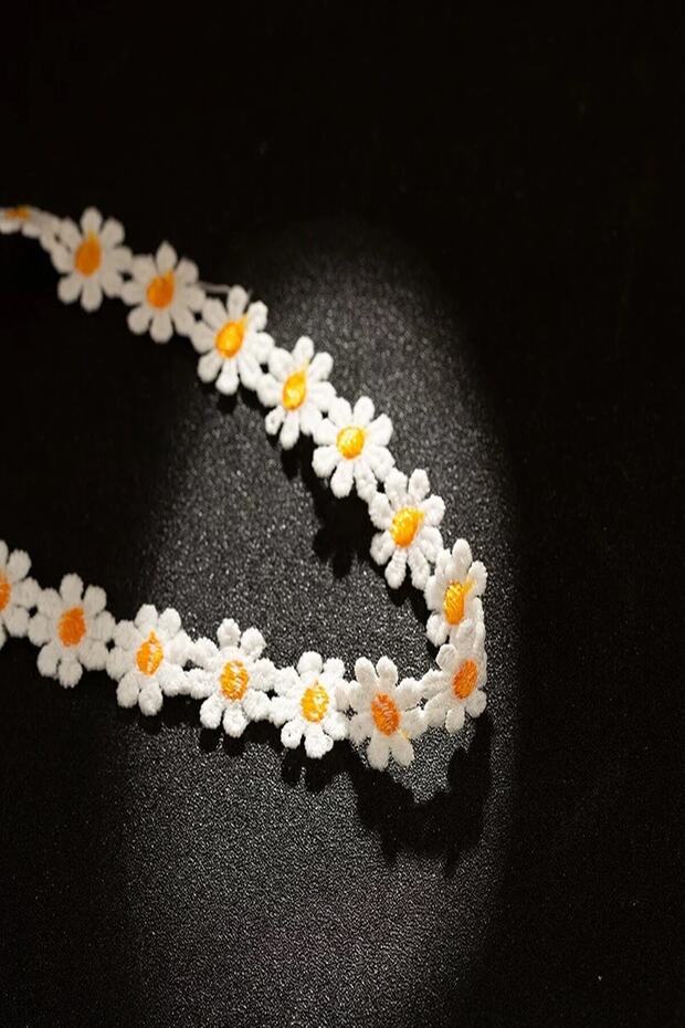 Kadın Papatya Choker