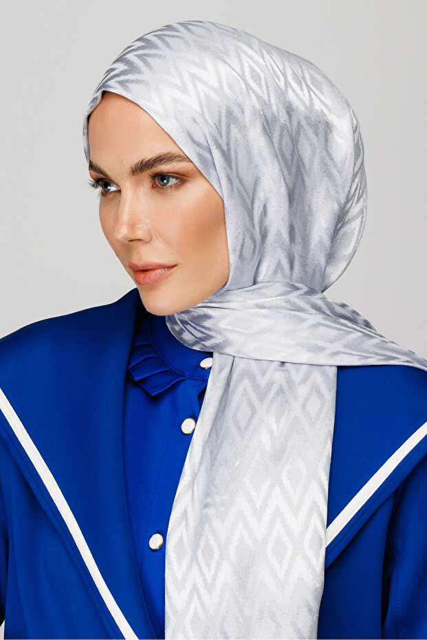 Tile Pattern Shiny Jacquard Shawl - 2