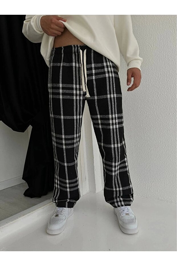 Black and White Striped Checked Comfortable Unisex Loose-Fit Plaid Patterned Sweatpants