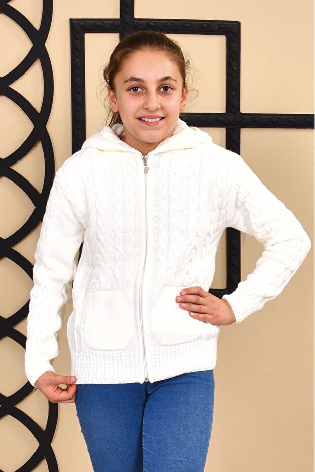 ÇOCUK TRİKO HIRKA