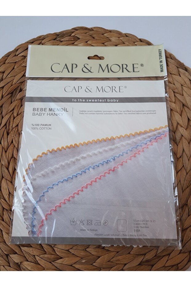 Newborn 100% Cotton Combed Fabric Baby Mouth Wipes Pack of 4 measures 17*20 cm