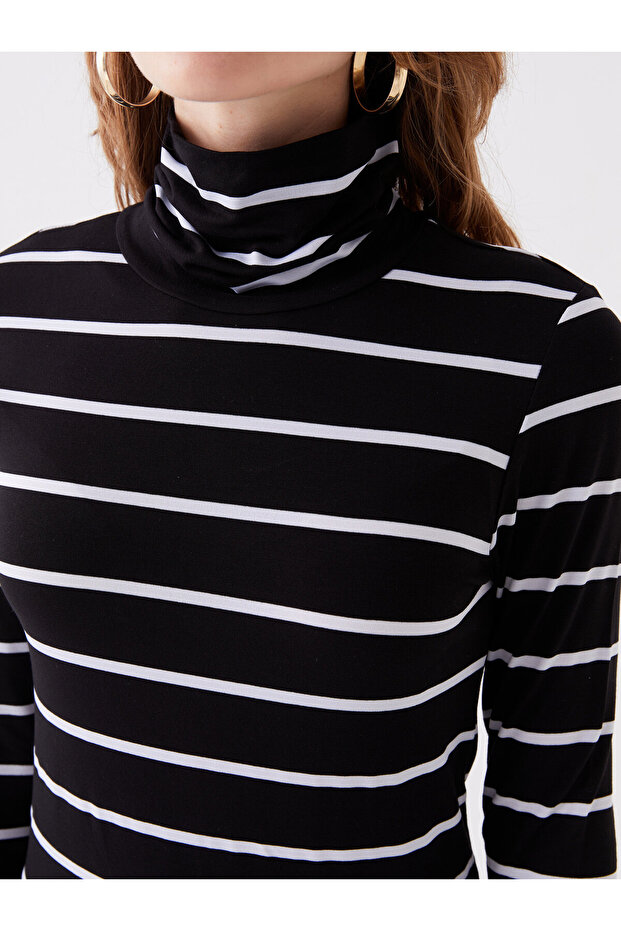Turtleneck csíkos, hosszú ujjú női blúz - 4