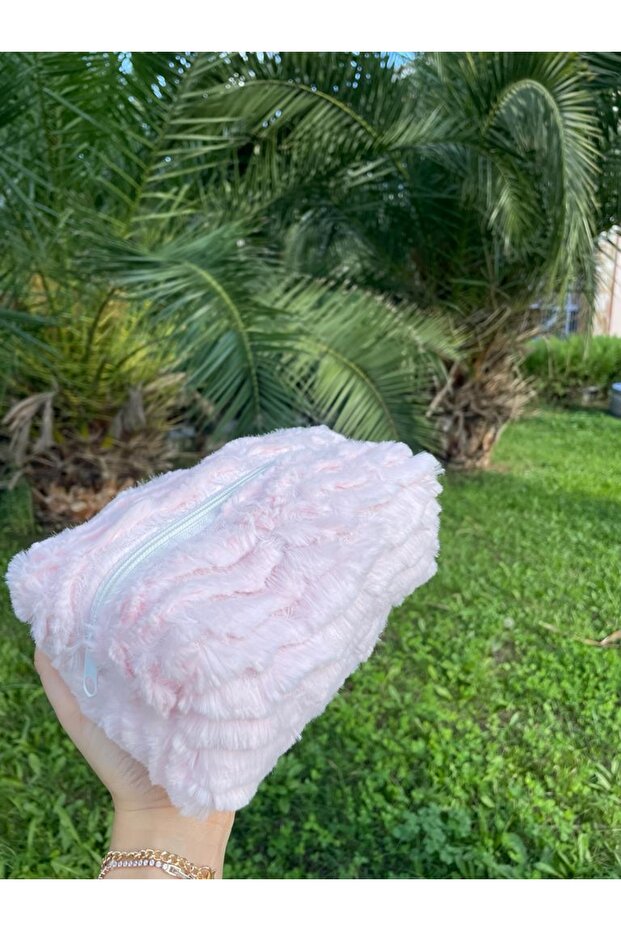 حقيبة مكياج وردية منتفخة - 1