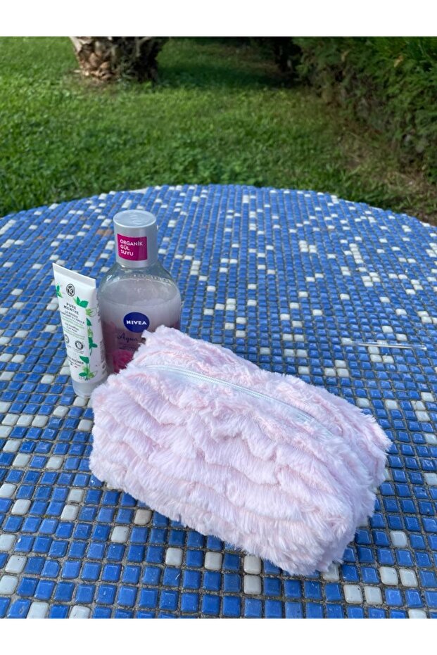 حقيبة مكياج وردية منتفخة - 2