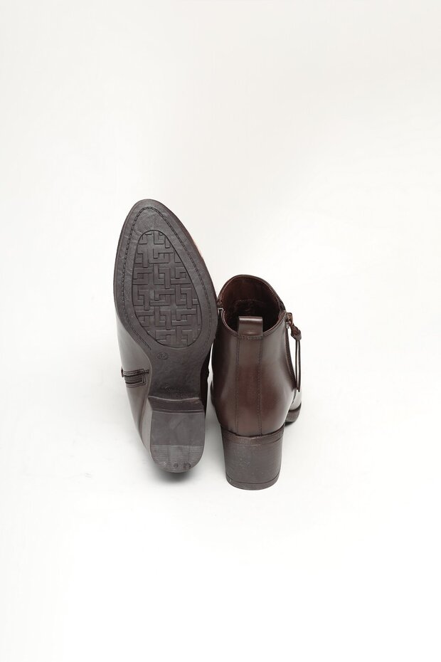 HAKİKİ DERİ KADIN BOT - 4