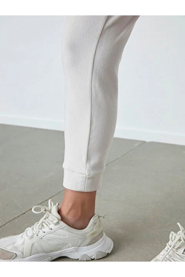 Soft Velvet Jogger - 4