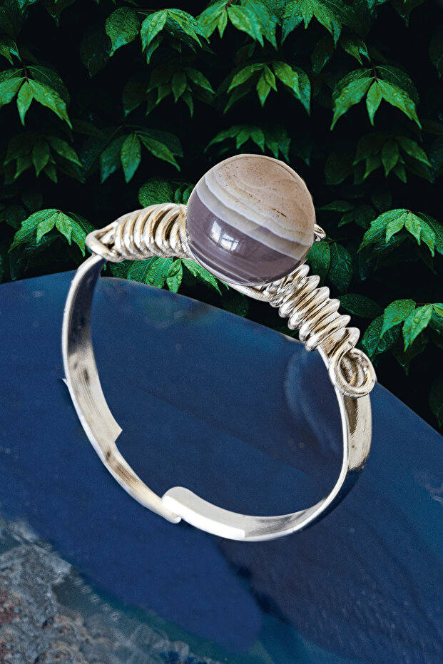 خاتم من حجر العقيق البوتسواني الرمادي المكسور المعتمد - قابل للتعديل - 1