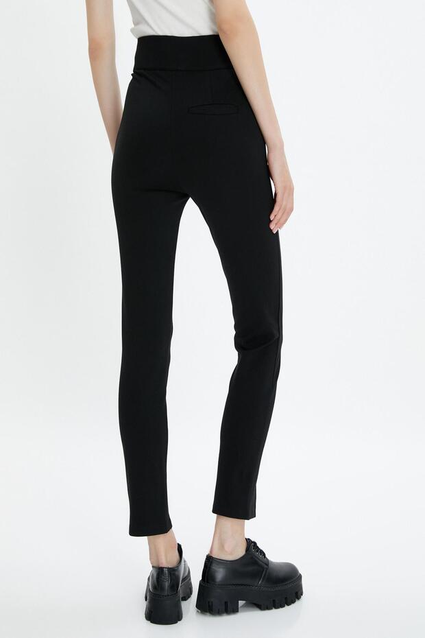 Schwarze Damenstrumpfhose - 4
