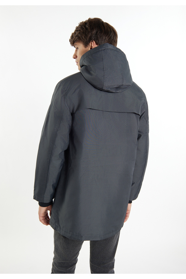 The school's parka - 4