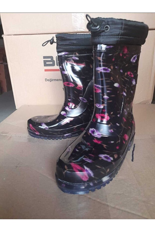 حذاء مقاوم للماء مع فرو من الداخل - 1