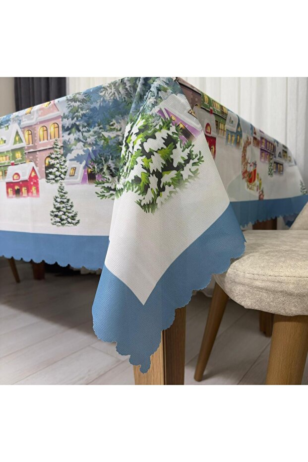 Christmas Patterned Tablecloth - 2