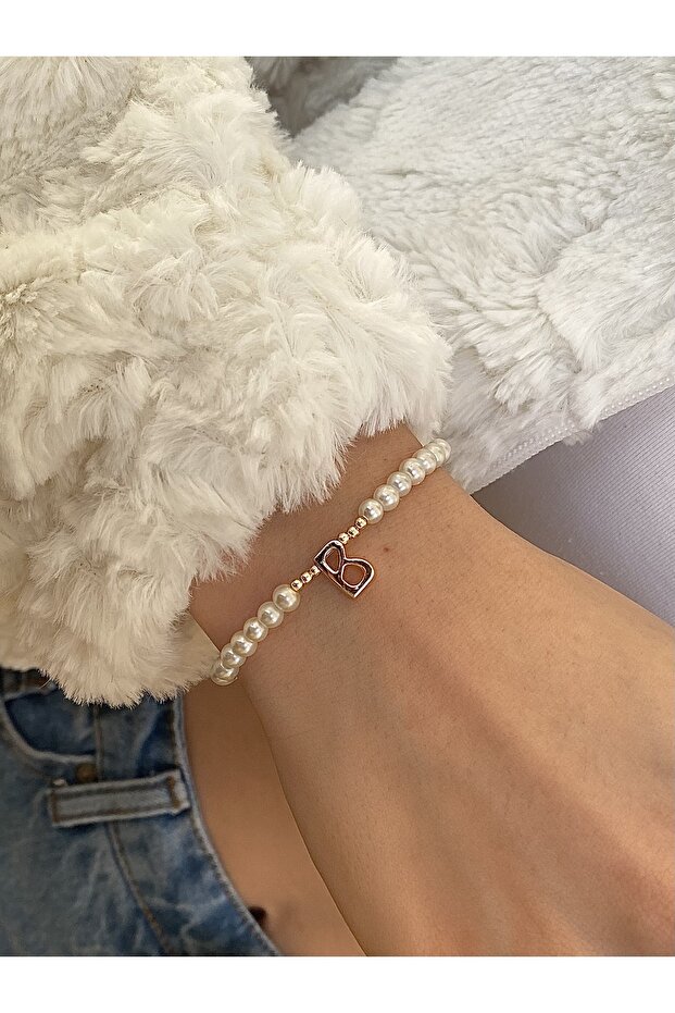 Letter B pearl gold bracelet