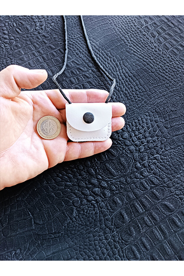 Kayi Quadrilateral Cevşen Prayer Pendant Amulet Genuine Leather